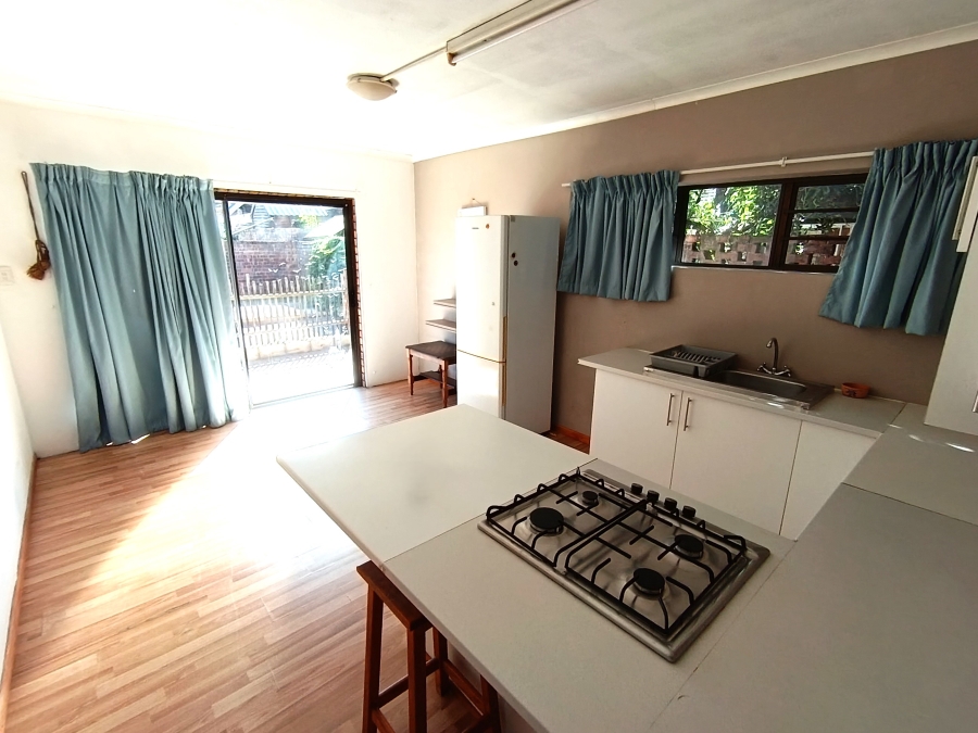 3 Bedroom Property for Sale in Wavecrest Eastern Cape